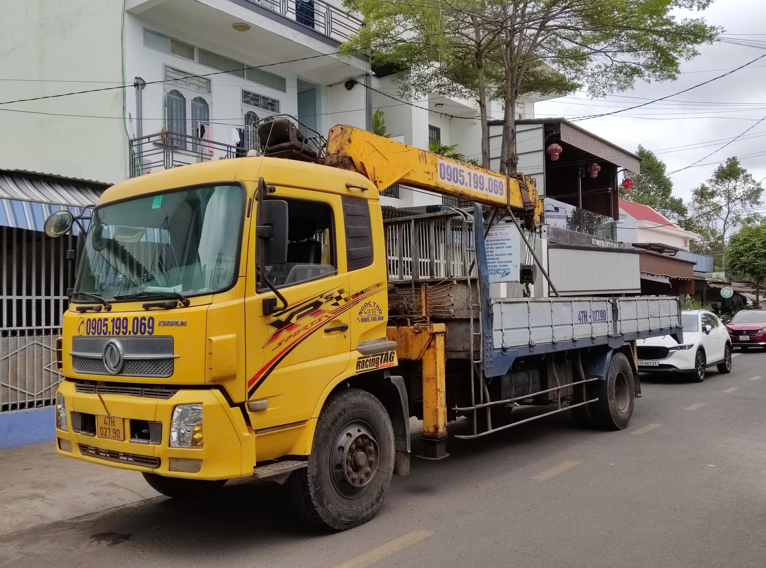 Xe cẩu Đắk Lắk